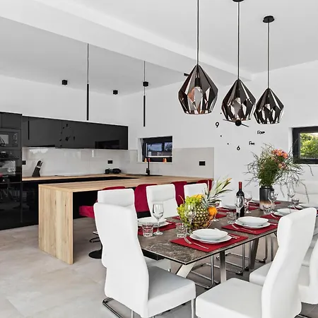 Maem In Istria For Families With Sauna, Whirlpool & Sea View Villa *