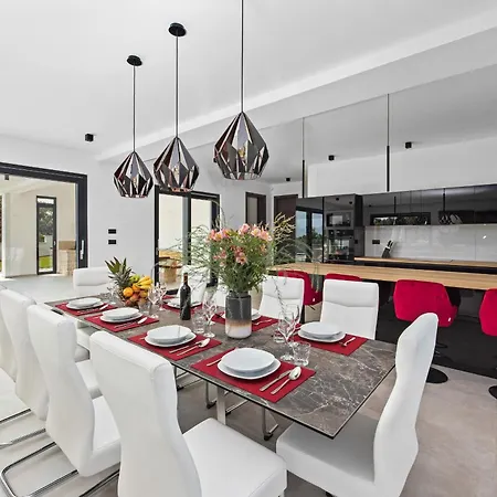 וילה Maem In Istria For Families With Sauna, Whirlpool & Sea View Juršići
