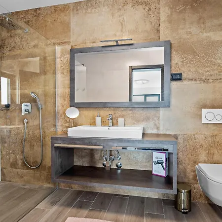 Villa Maem In Istria For Families With Sauna, Whirlpool & Sea View